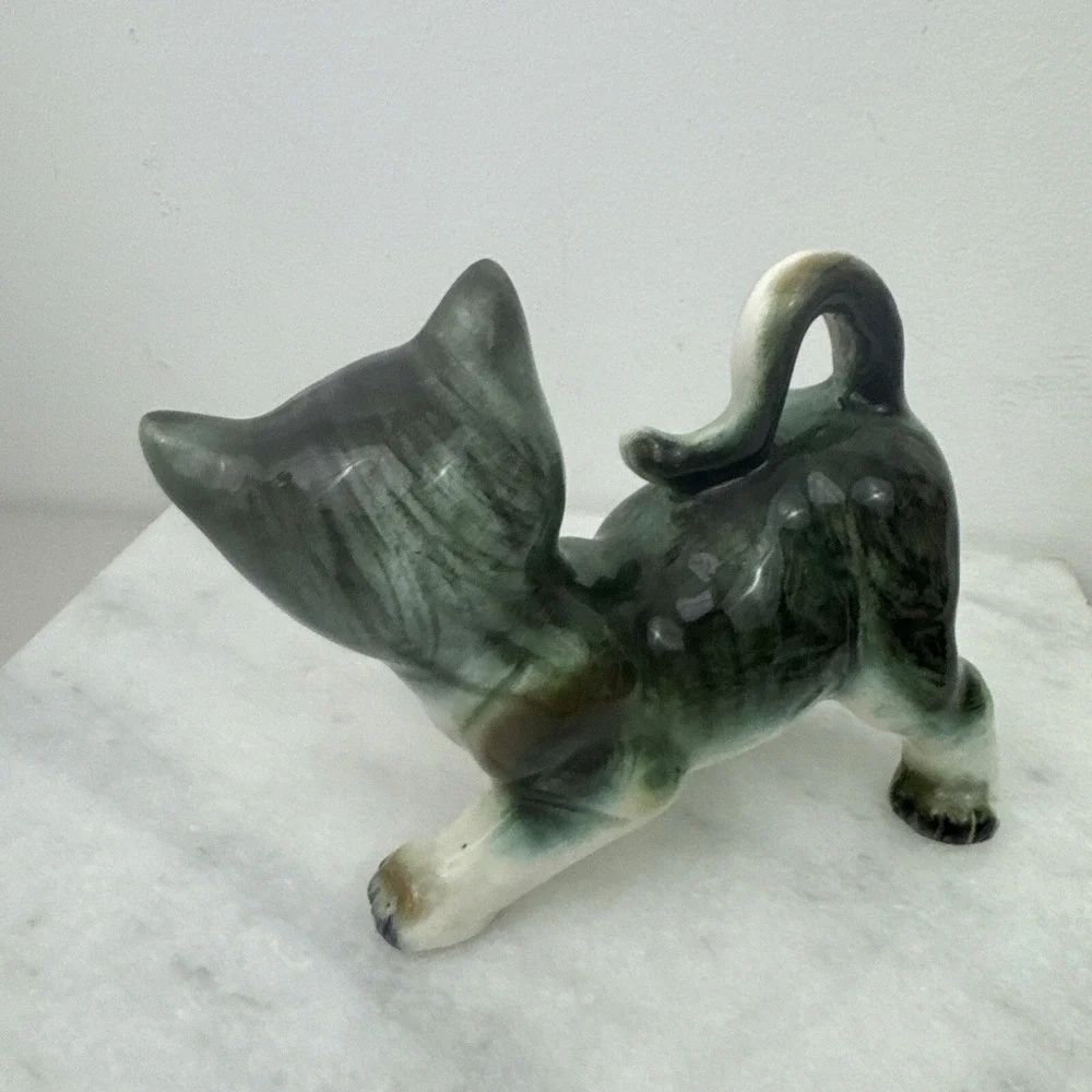 Vintage Kitty Cat W/Pink & Black Eyes Hand Painted Ceramic Figurine Adorable